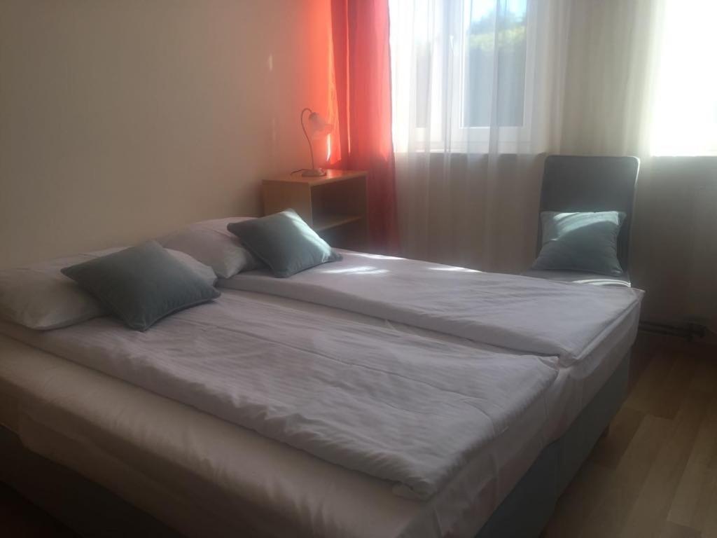 Pod Jablonia Apartment อุสตรอเนียมอร์สเกีย ภายนอก รูปภาพ