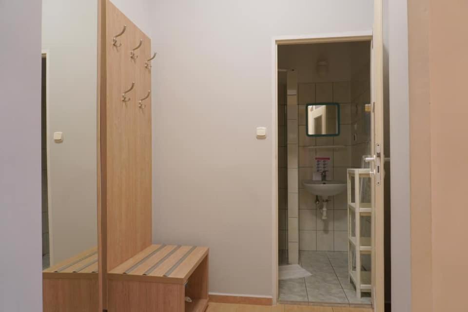 Pod Jablonia Apartment อุสตรอเนียมอร์สเกีย ภายนอก รูปภาพ