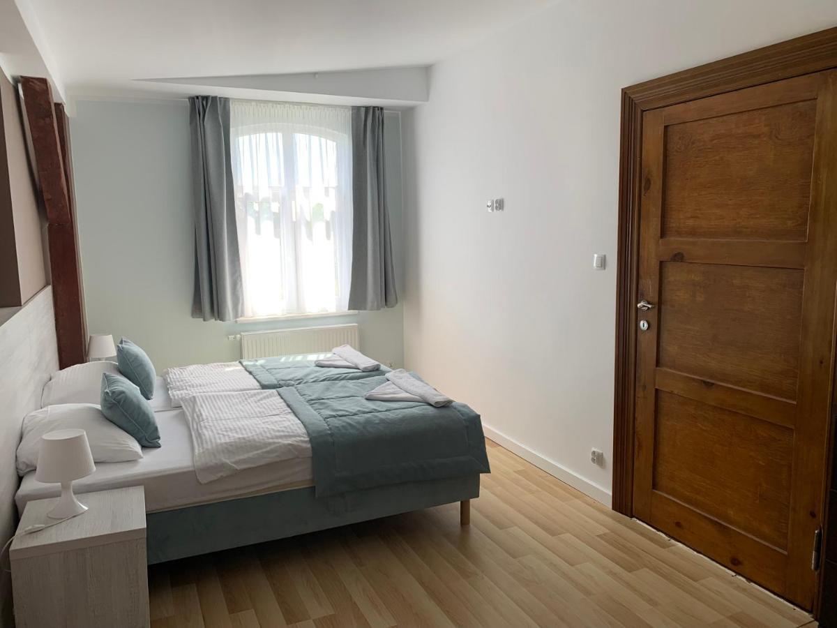 Pod Jablonia Apartment อุสตรอเนียมอร์สเกีย ภายนอก รูปภาพ
